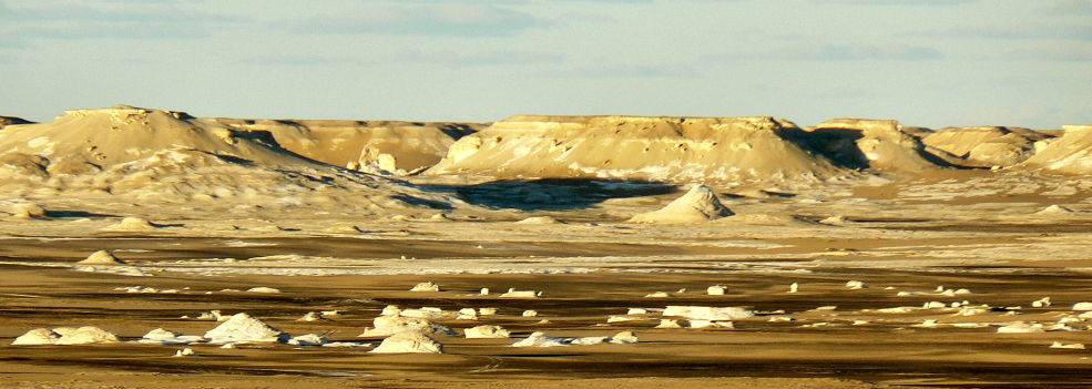 rando dans le désert blanc