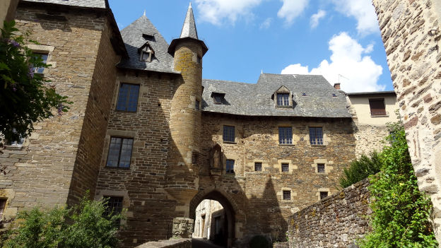 Ségur le Chateau